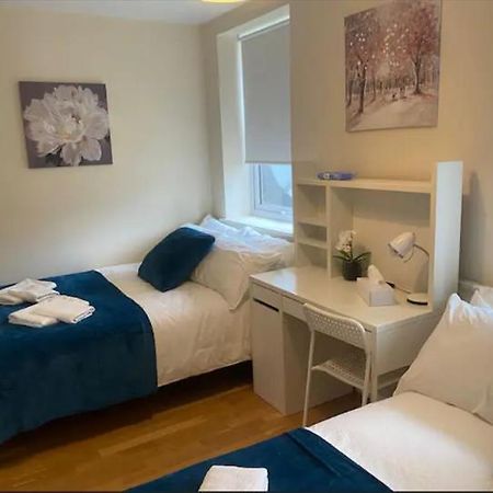 Cosy Private Rooms In Euston Square, Central Лондон Екстер'єр фото