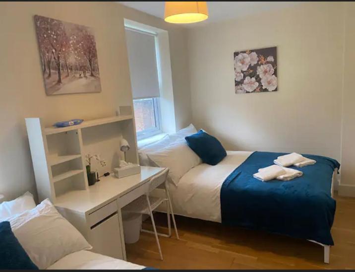 Cosy Private Rooms In Euston Square, Central Лондон Екстер'єр фото